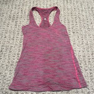Lulu lemon striped pink shirt, size 4, lightly used and in great condition.